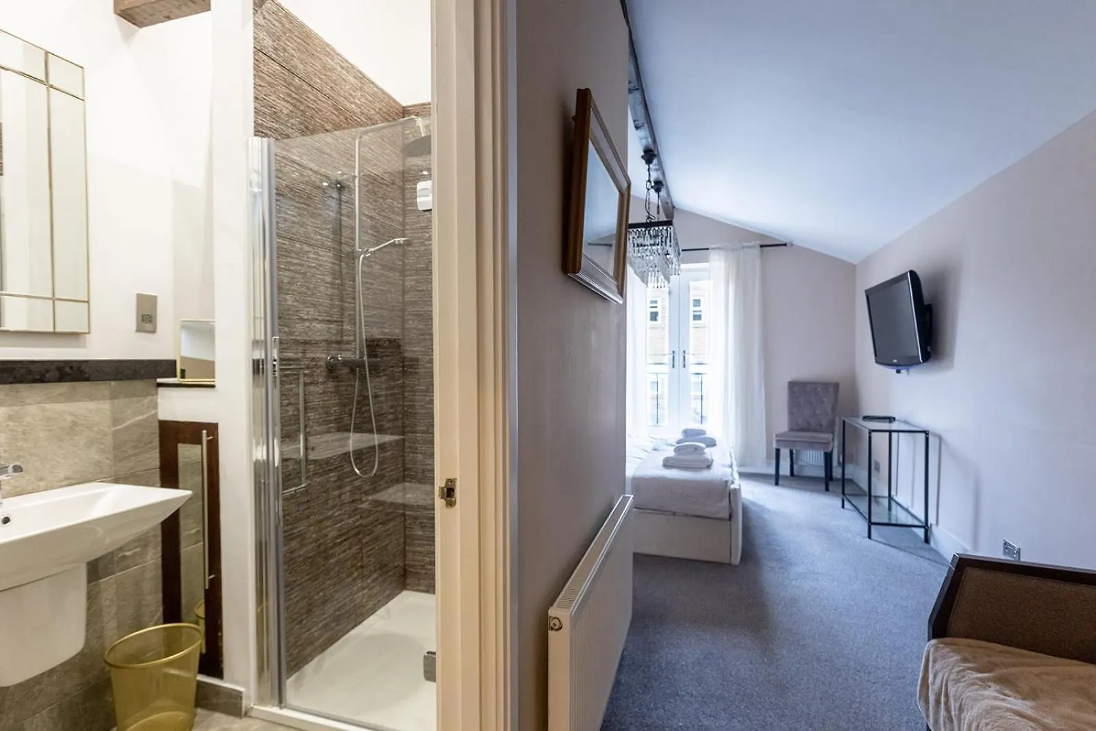 York Place - Spacious Central Apartment To Town With Views Harrogate