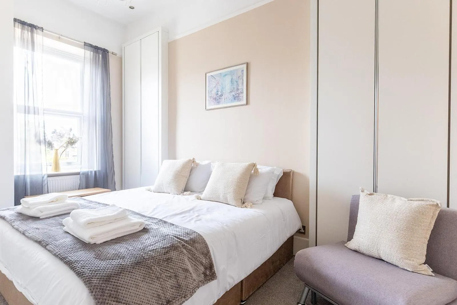 York Place - Spacious Central Apartment To Town With Views Harrogate 0*,  United Kingdom