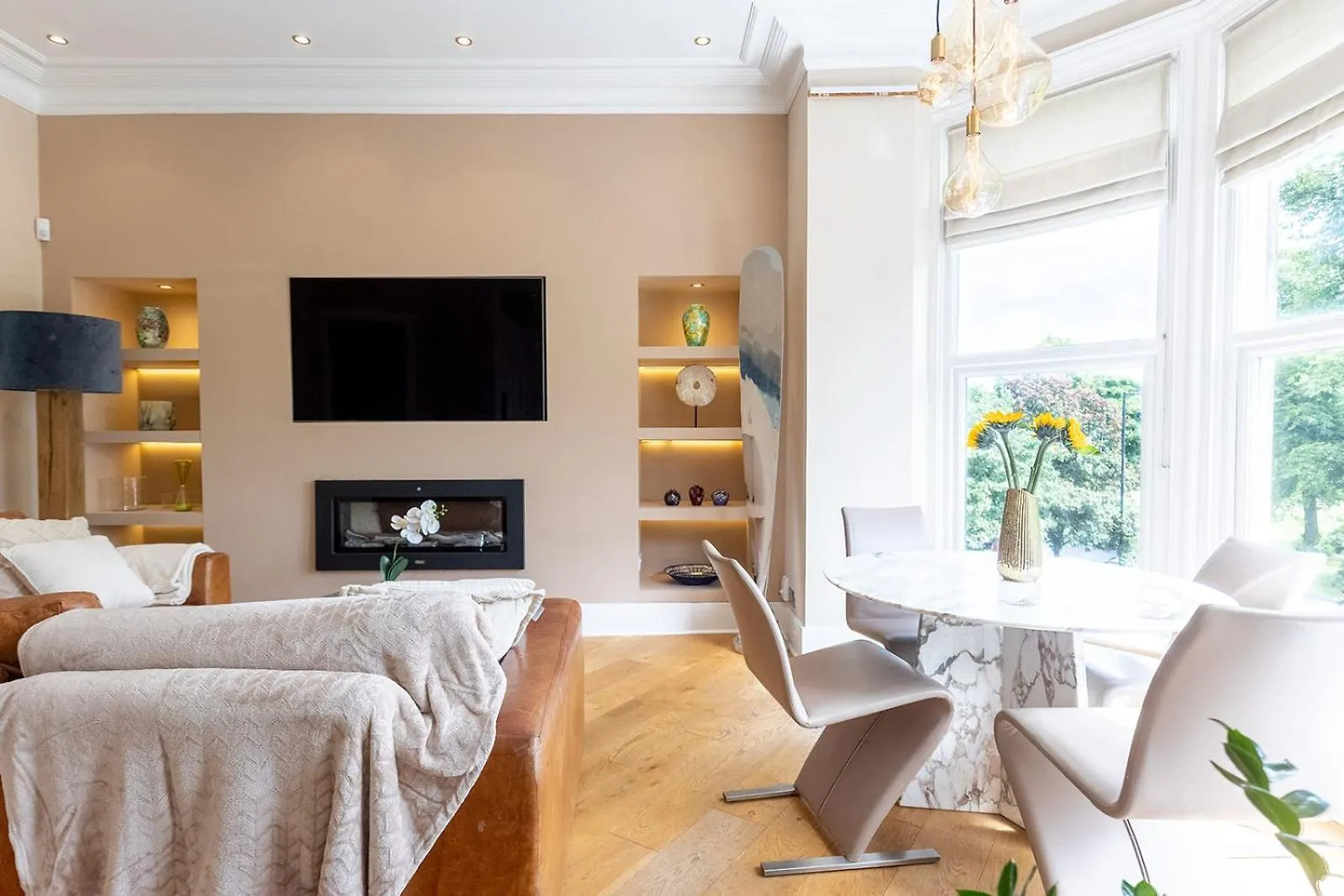 York Place - Spacious Central Apartment To Town With Views Harrogate